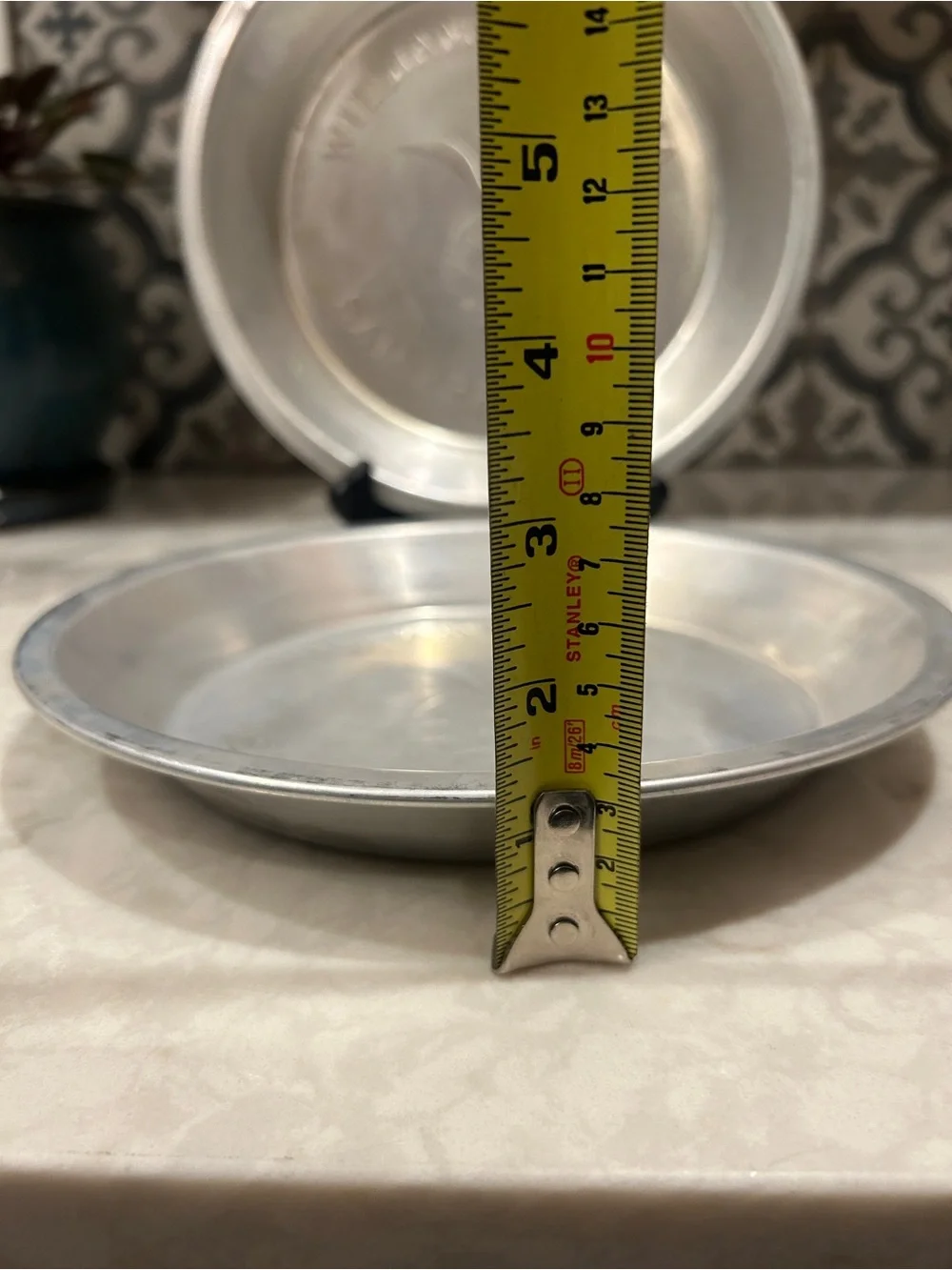 Williams Sonoma-San Francisco Metal Pie Tins- SET OF TWO- EUC